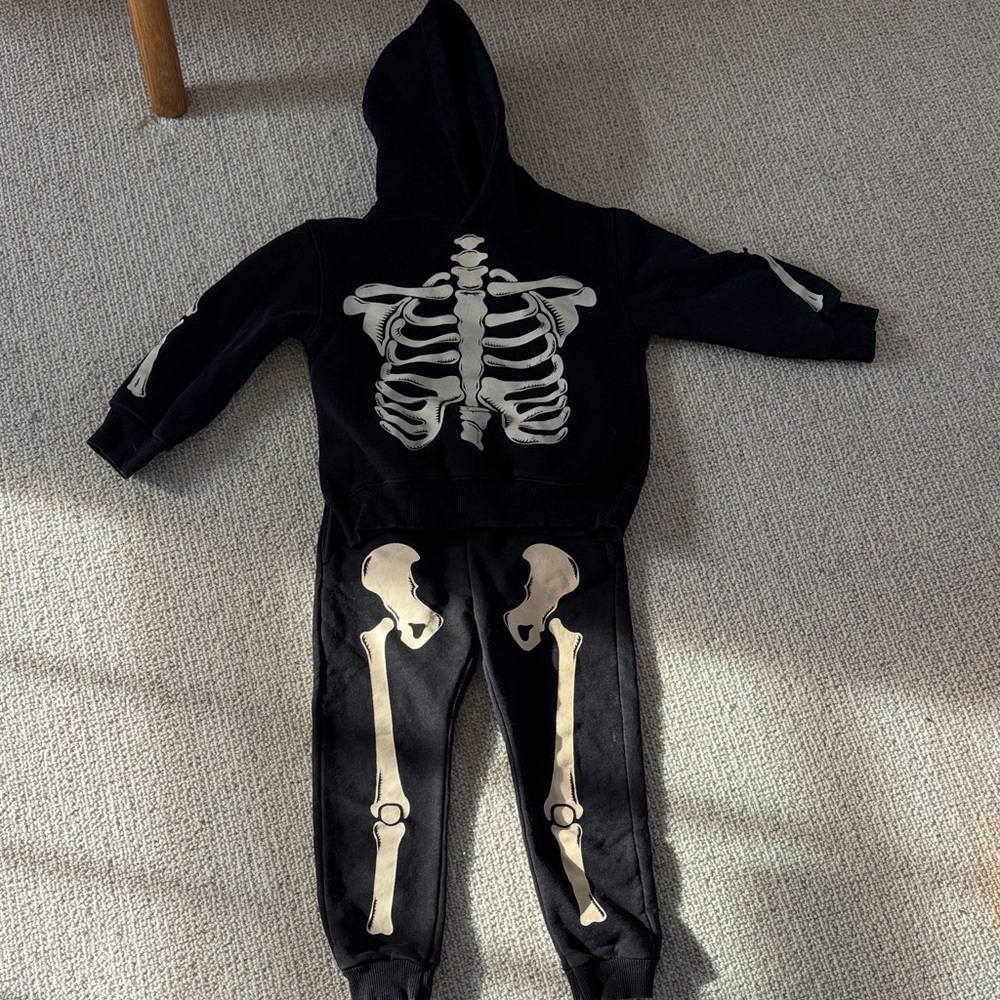 Zara skeleton hoodie set